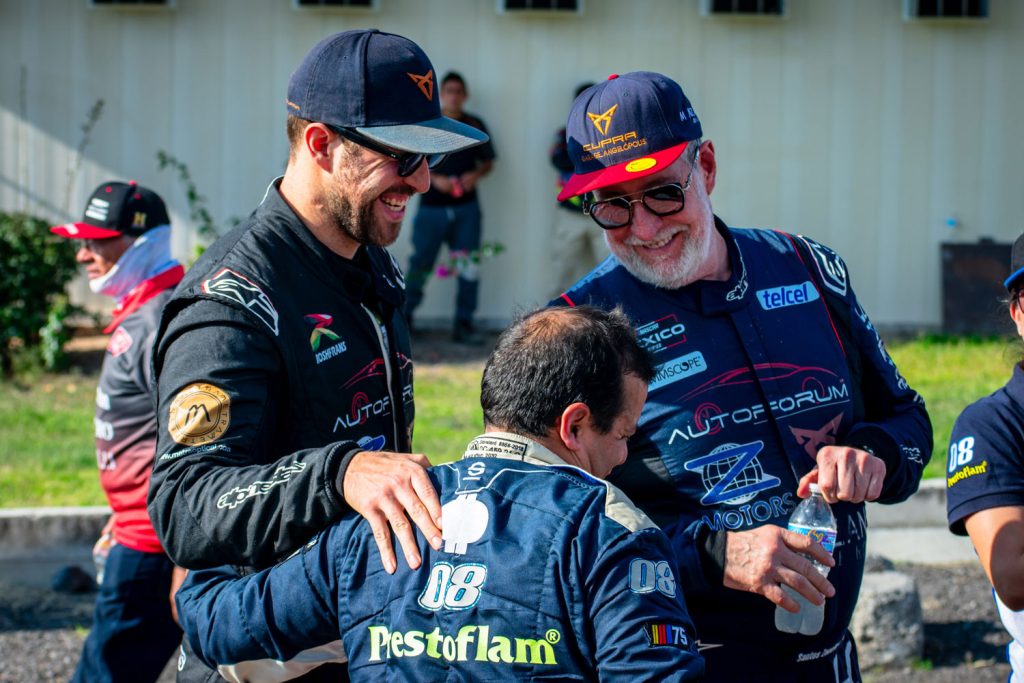 Imágenes chuscas de NASCAR México Series