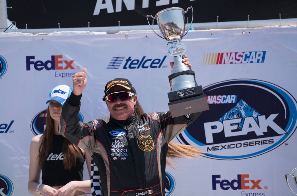 Imágenes chuscas de NASCAR México Series
